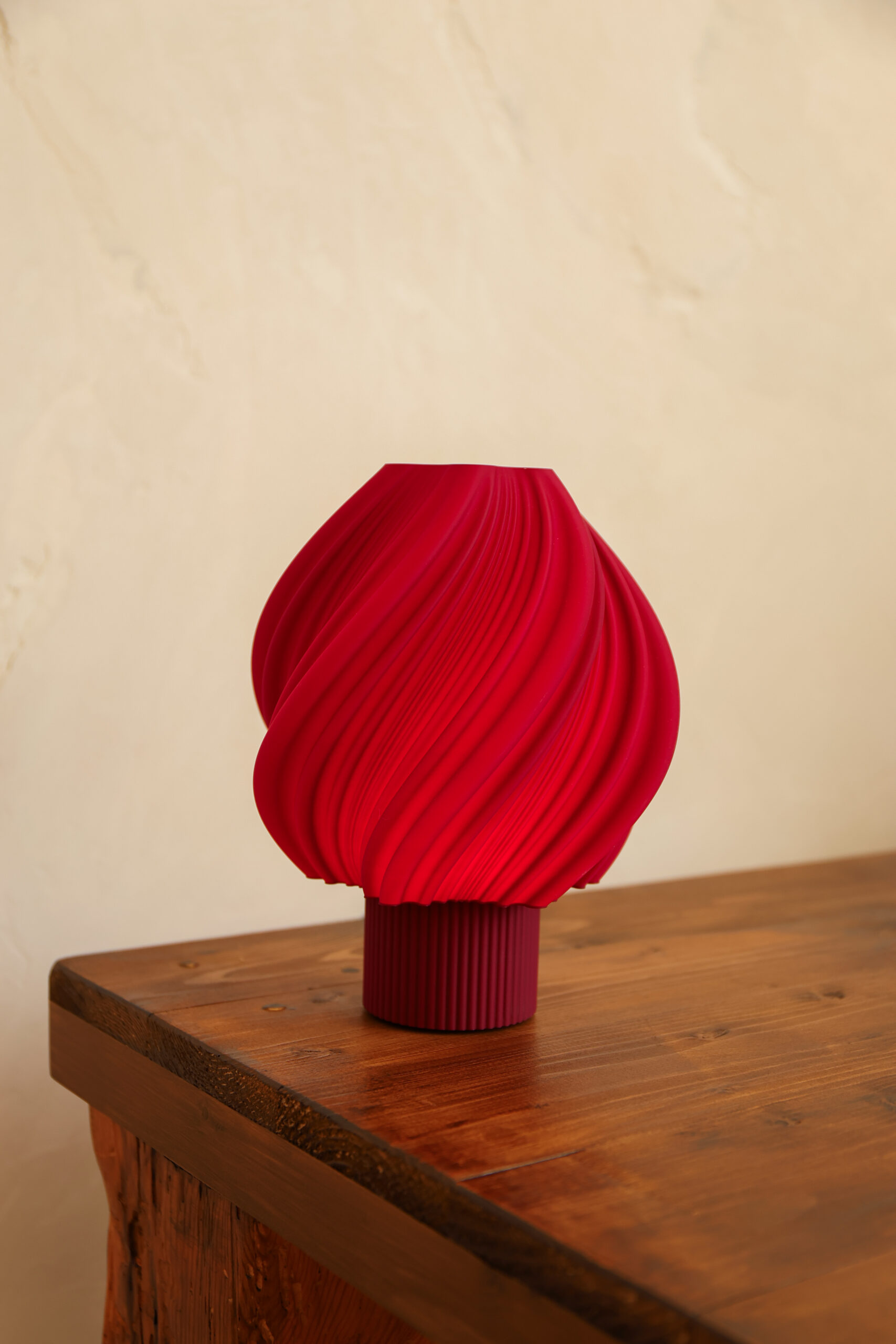 Spiral Lamp Bordo